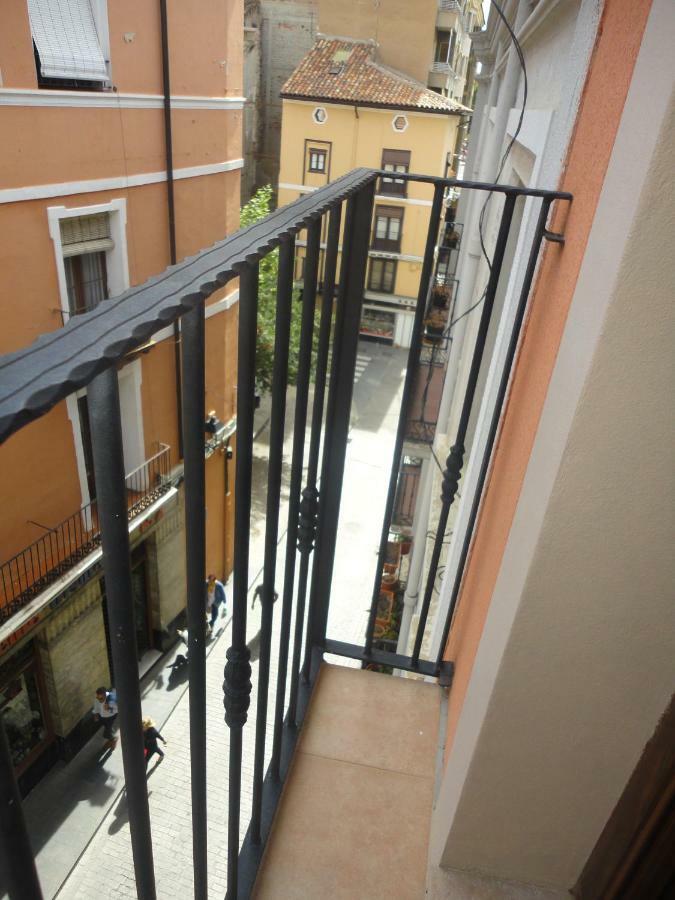 Rua Centro Balcony